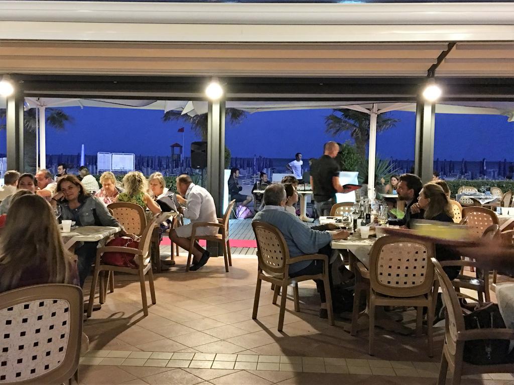 Dune Prestige & Chalets Бибионе Экстерьер фото